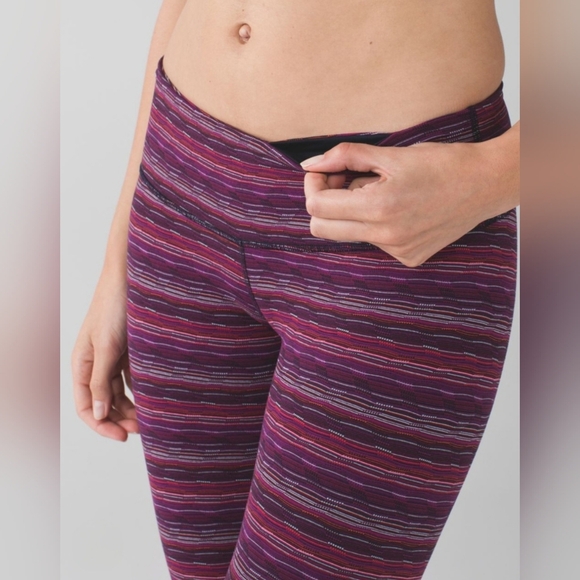 lululemon Sz 6 Wunder Under High Rise Leggings Space Dye Plum Yoga Gym - Picture 7 of 13